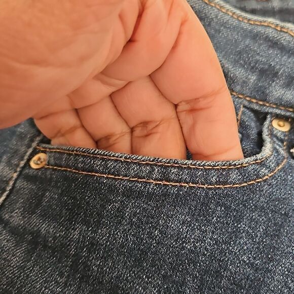 H&M Women's High-Rise Denim Jeans Dark Blue Washed Size 4 - Picture 13 of 16